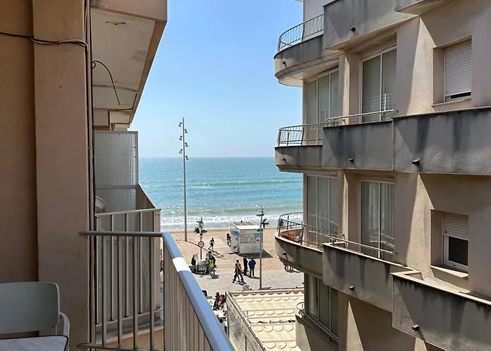 Calafell Beach Apartment